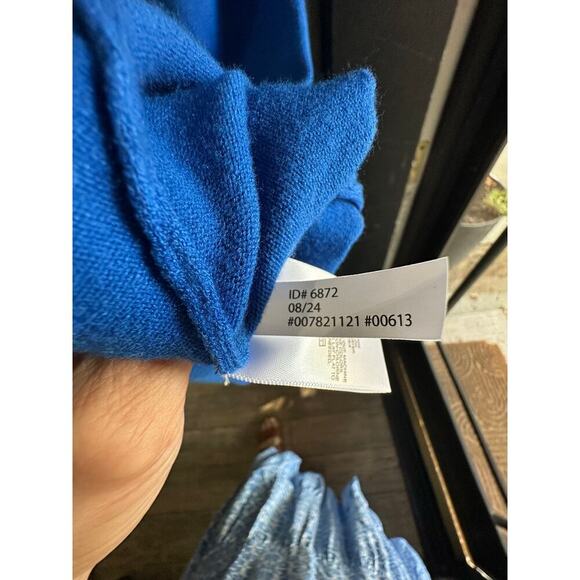 NWT Express Women's B;ue Long Sleeve Turtleneck Oversized Sweater Size XL - Picture 6 of 9